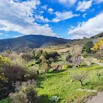Maison Calme Avec Vue Sur Les Collines Environnantes * Berlou
